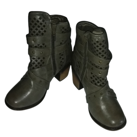 Pierre Dumas Ravenna Chunky Block Heel Brown Ankle Booties Size 8.5 - Picture 2 of 5